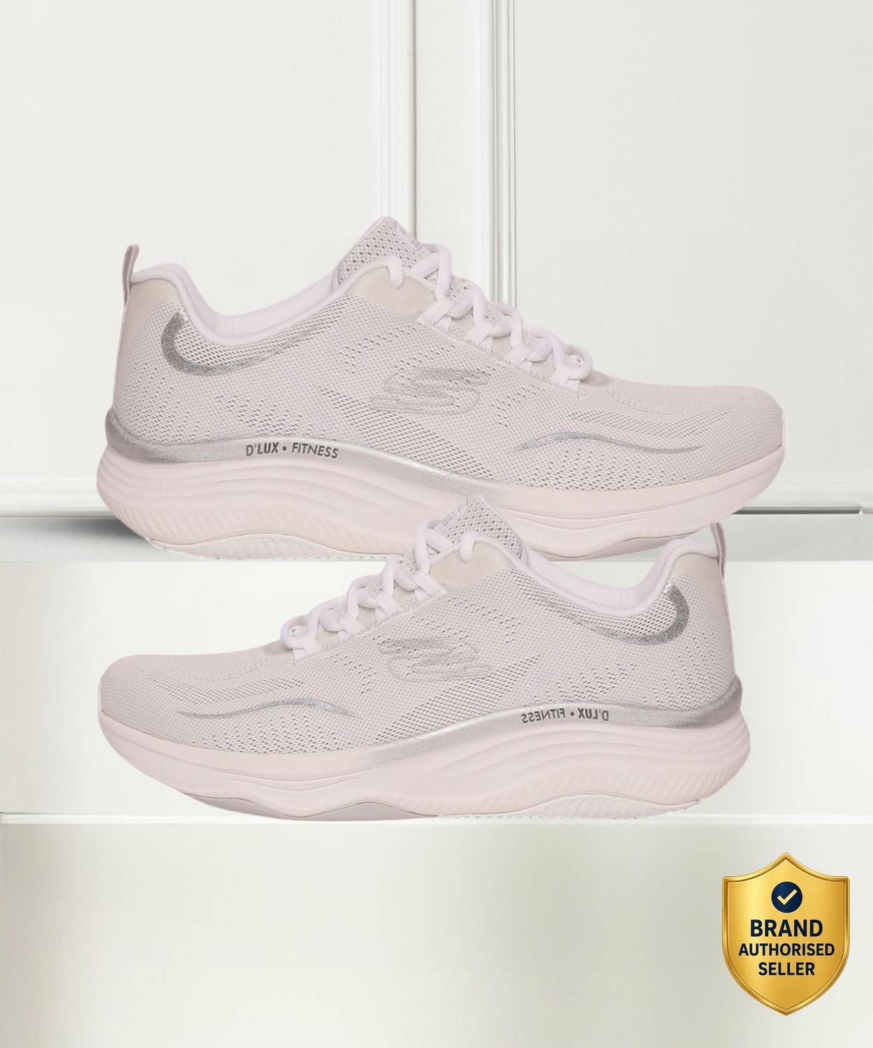 SKECHERS サイズ24(38) GOrun 7 ホワイト シューズ Skechers D'LUX FITNESS-PURE GLAM Walking Shoes For Women - Buy
