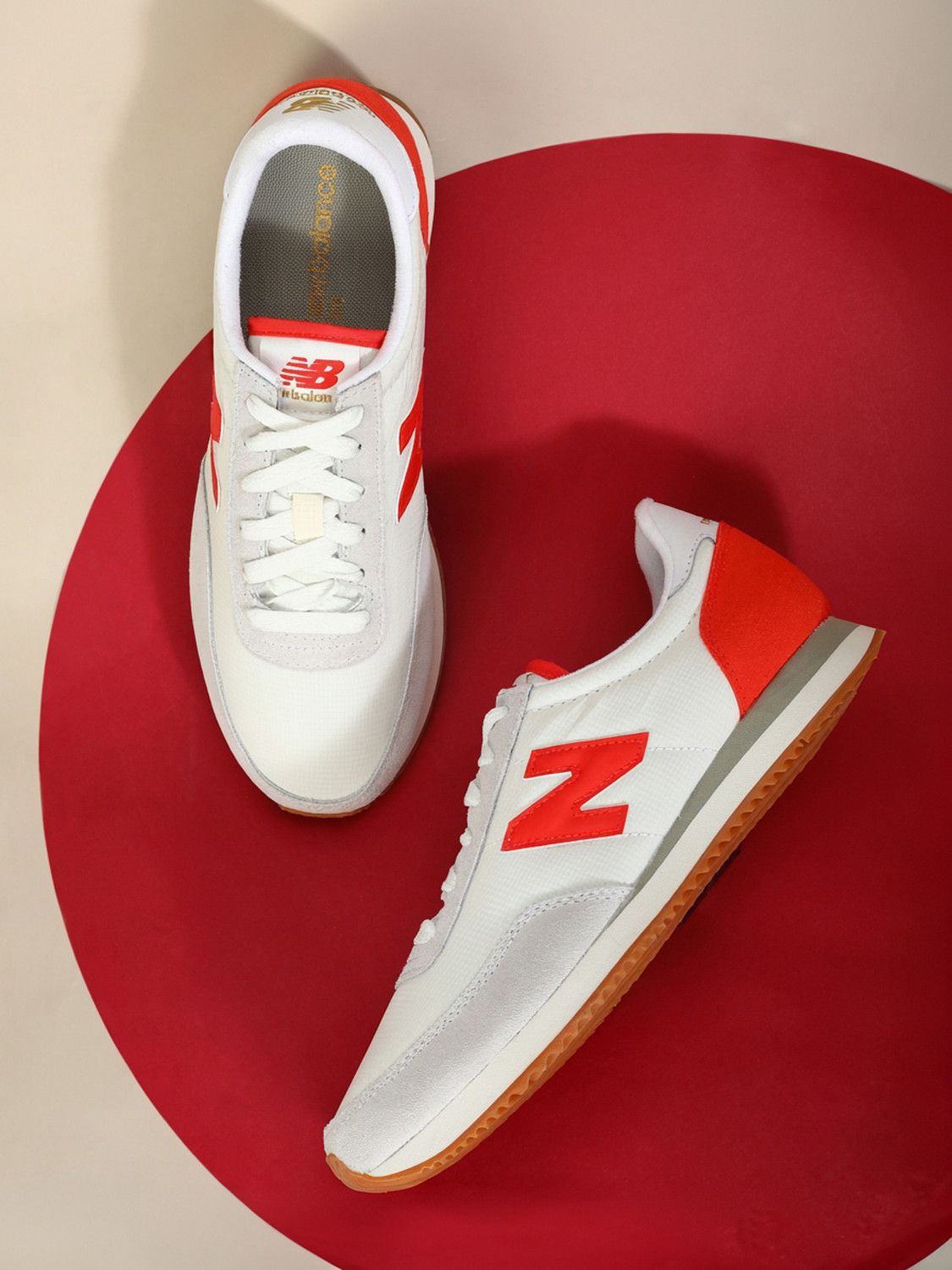 new balance women's 720v1 sneaker