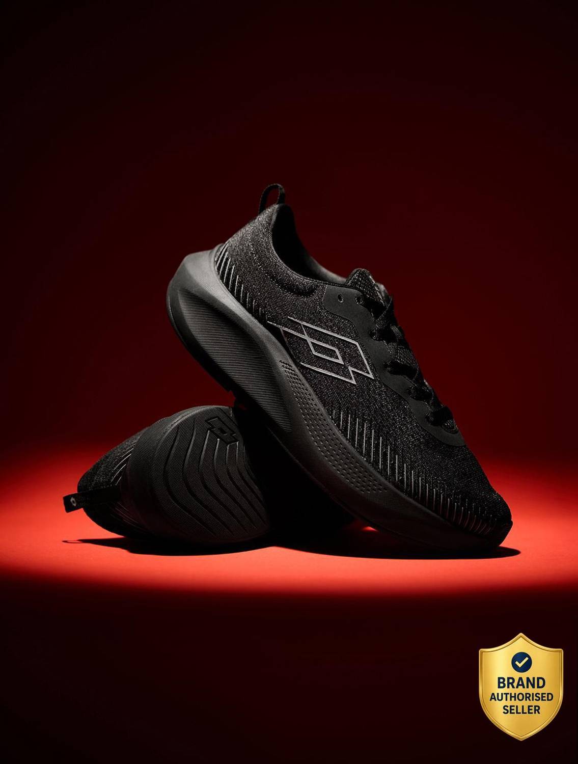 LOTTO Strikerun Running Shoes for Men, Black