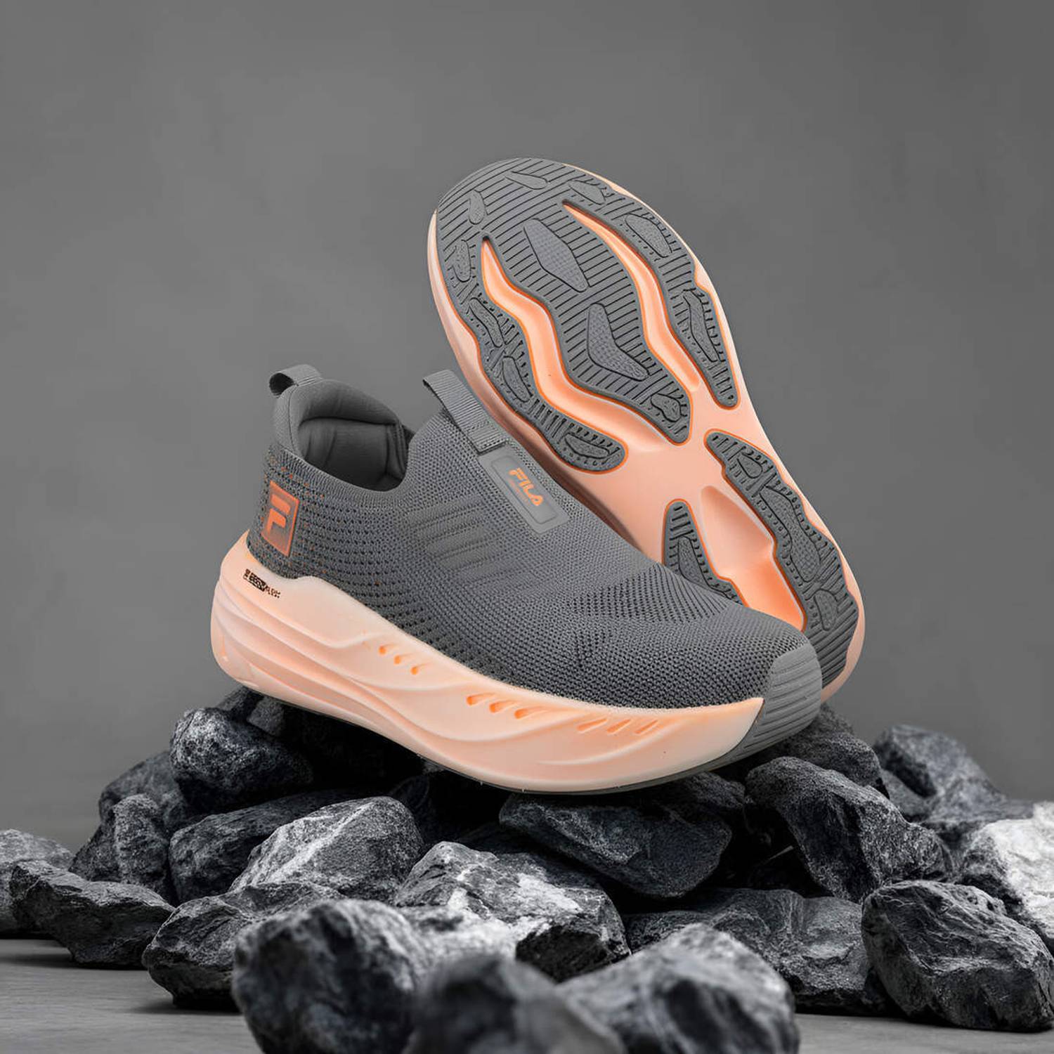 FILA Men Gray Shoe Sneakers - Image 1