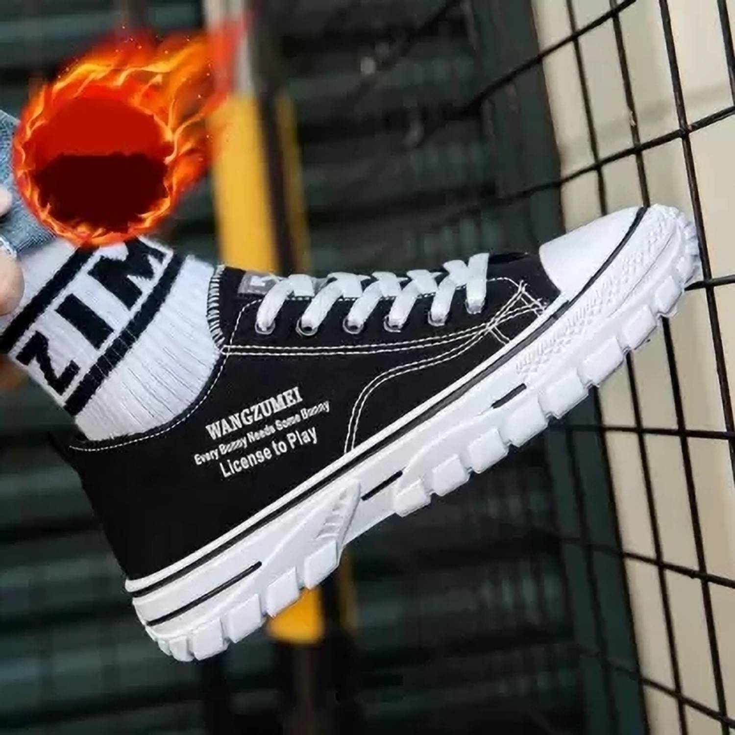 awakya Men's Black Sneakers - Image 4