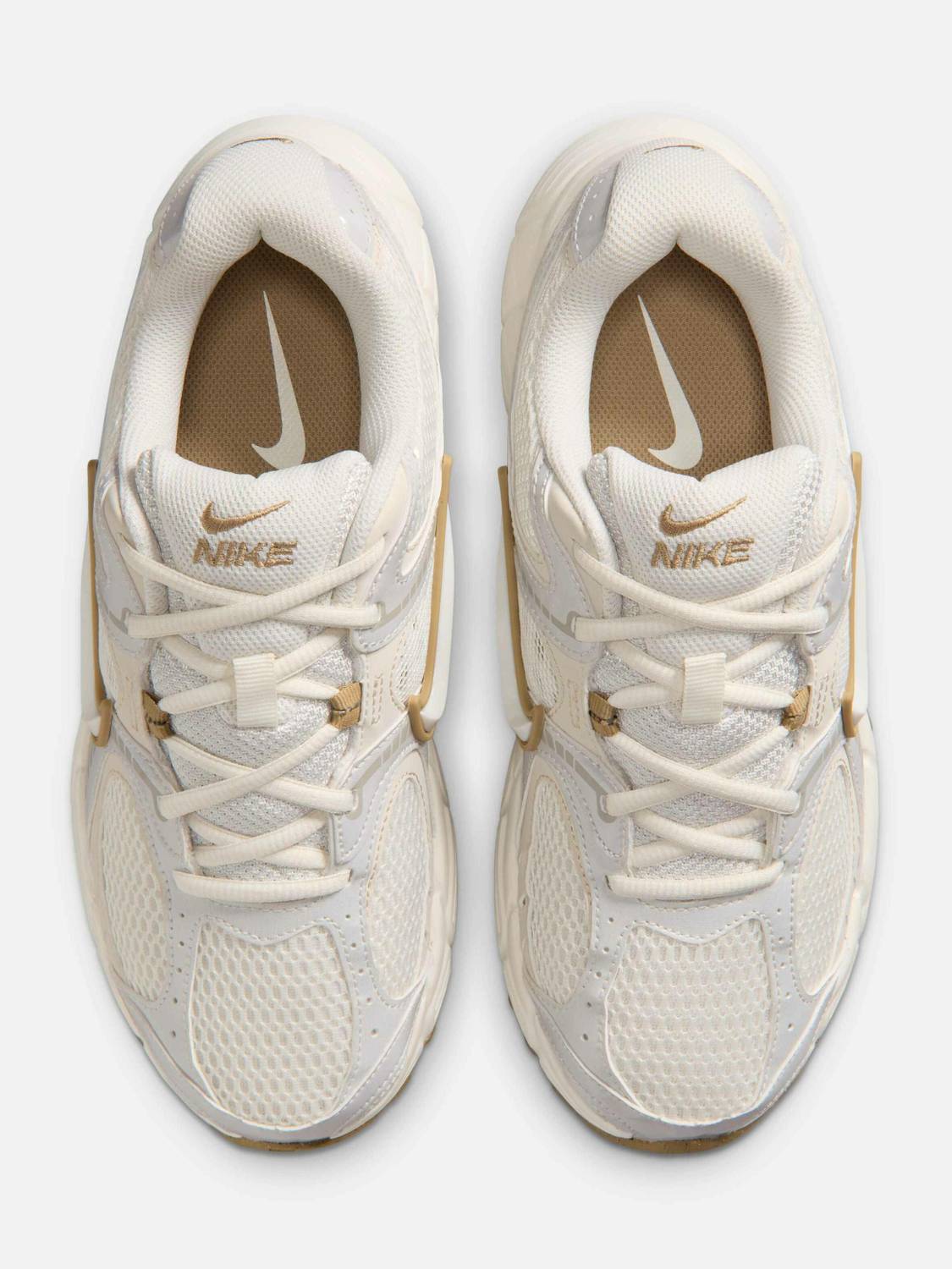 NIKE V5 RNR Sneakers for Women - White - Image 5