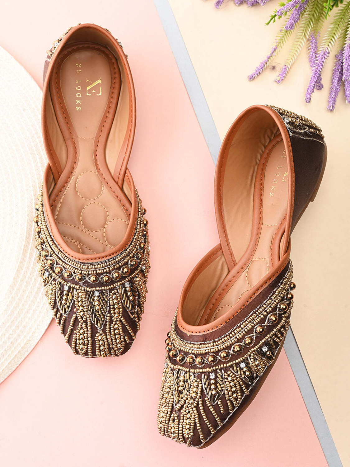 Image of XE Looks Jutis For Women