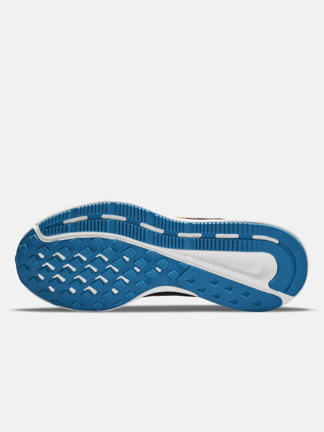 NIKE Run Swift 2 Men's Gray Running Shoes - Image 4
