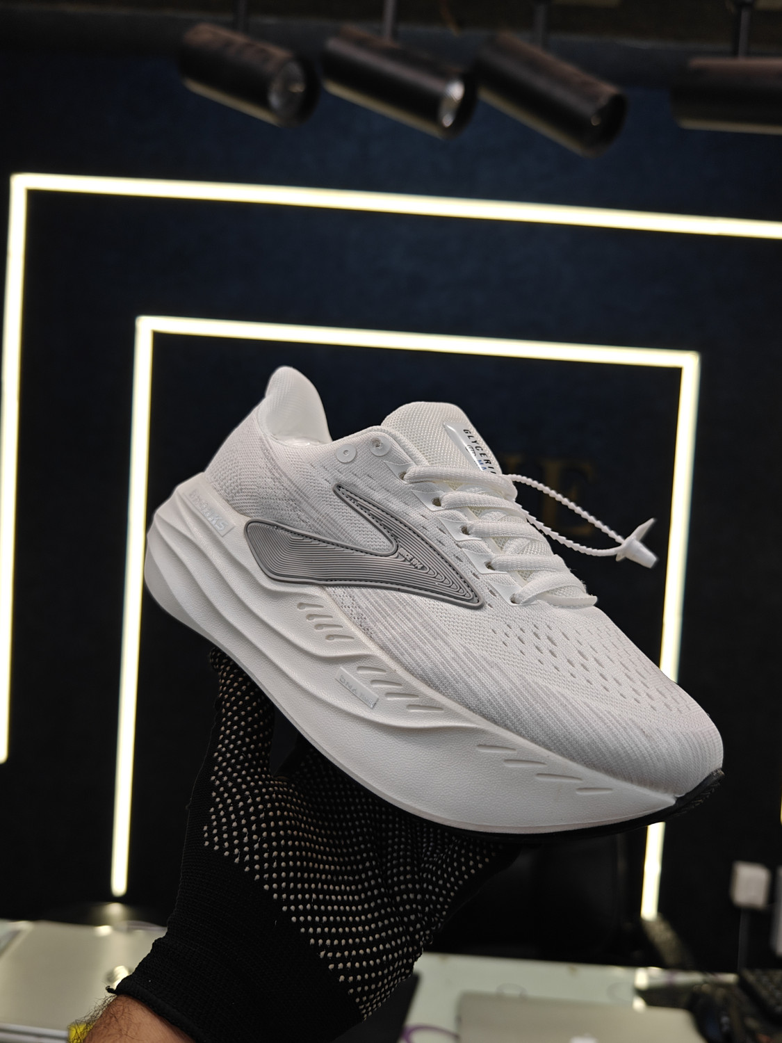 Image of ZB RK-403 IMP Premium Gym,Sports,Training,Stylish With Extra Comfort Sneakers For Men