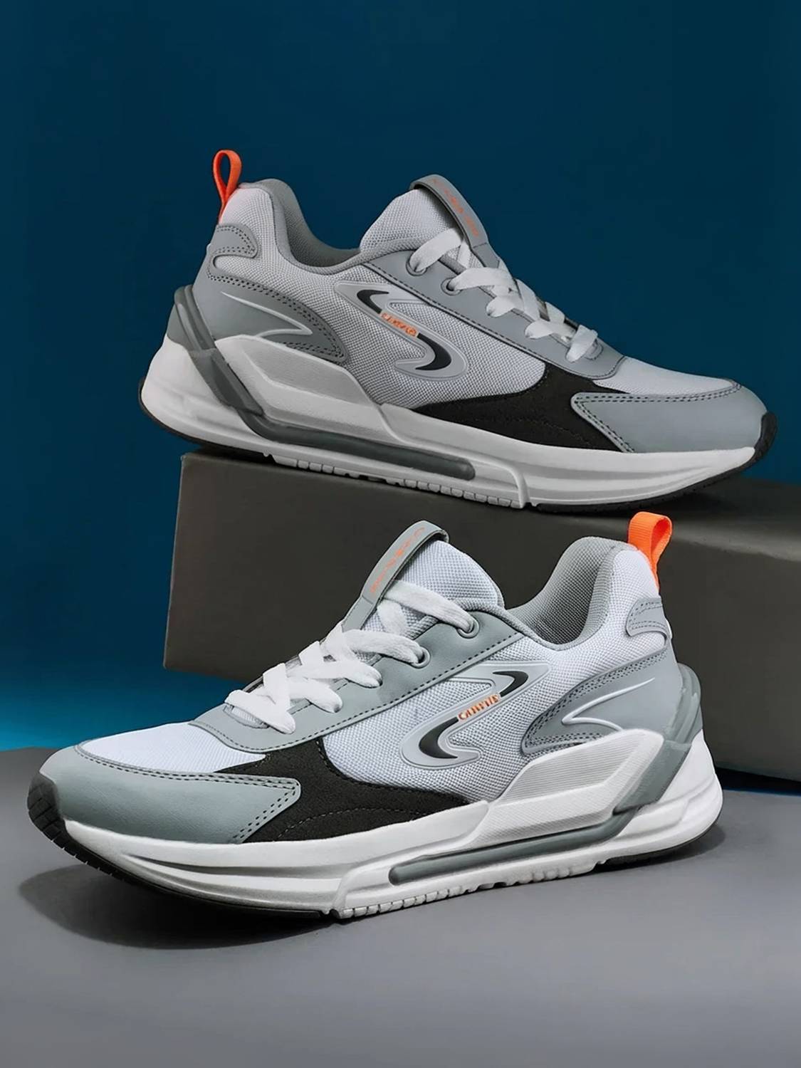 CAMPUS LEVEL Men's White Running Shoes - Image 1