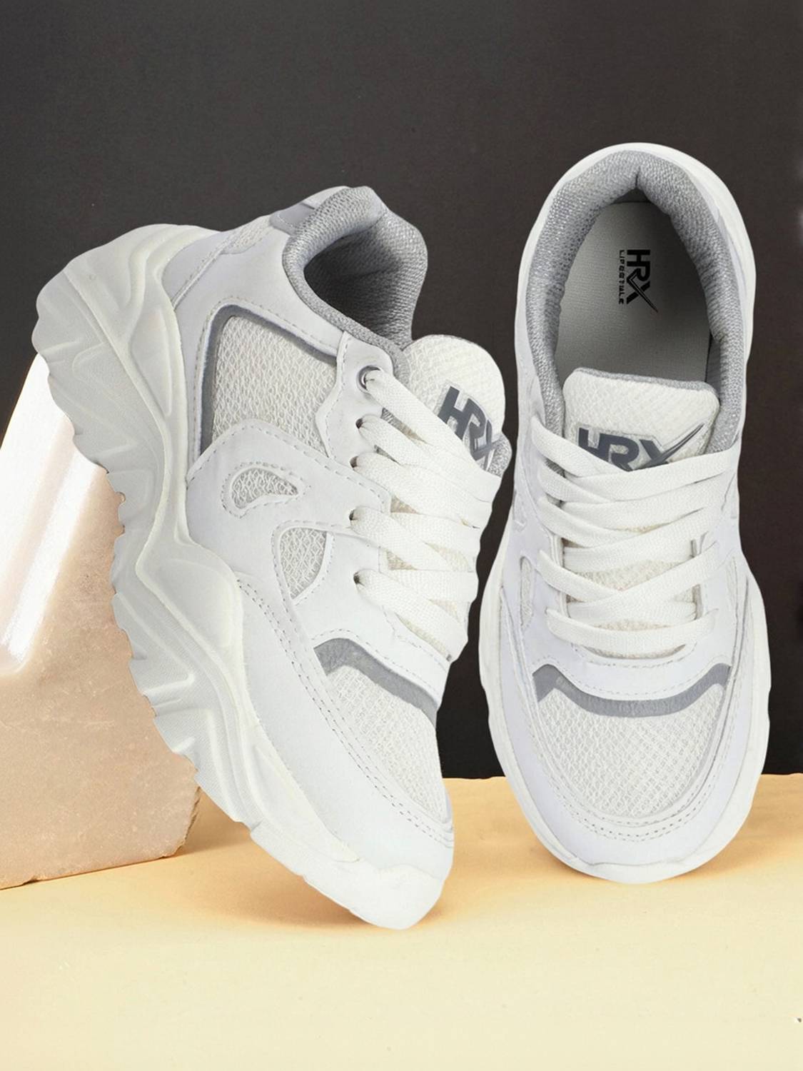 HRX by Hrithik Roshan NEW-CHN-WHITE Walking Shoes For Women (Whit