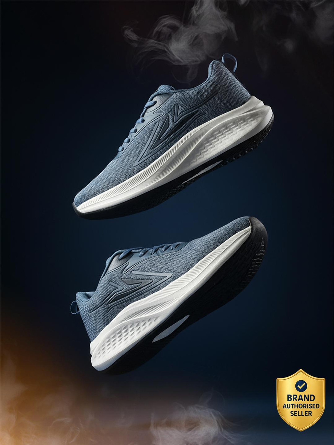 Image of HRX by Hrithik Roshan RC-110Z 10 Outdoors For Men