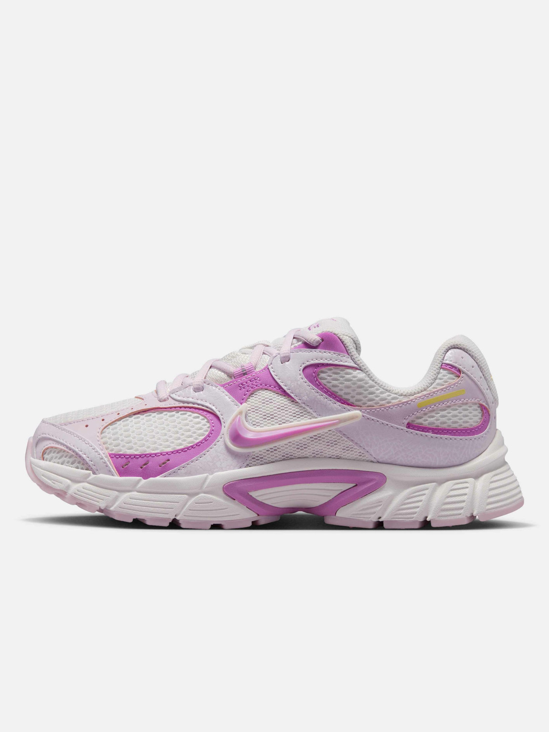 Image of NIKE V5 RNR Sneakers For Women