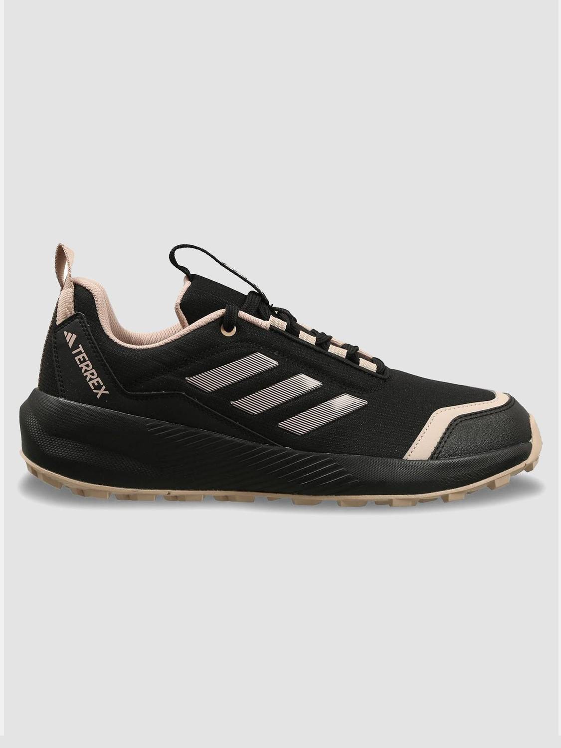 Adidas Tramp Pro Black Running Shoes for Men - Image 3