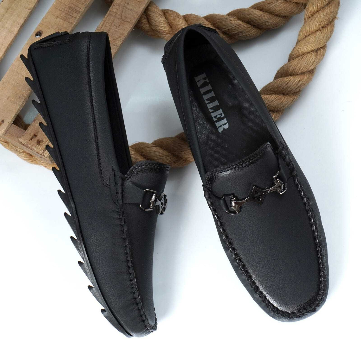 Image of KILLER Killer Men's Black Nubuck-Touch Slip-On Driving Loafers Loafers For Men