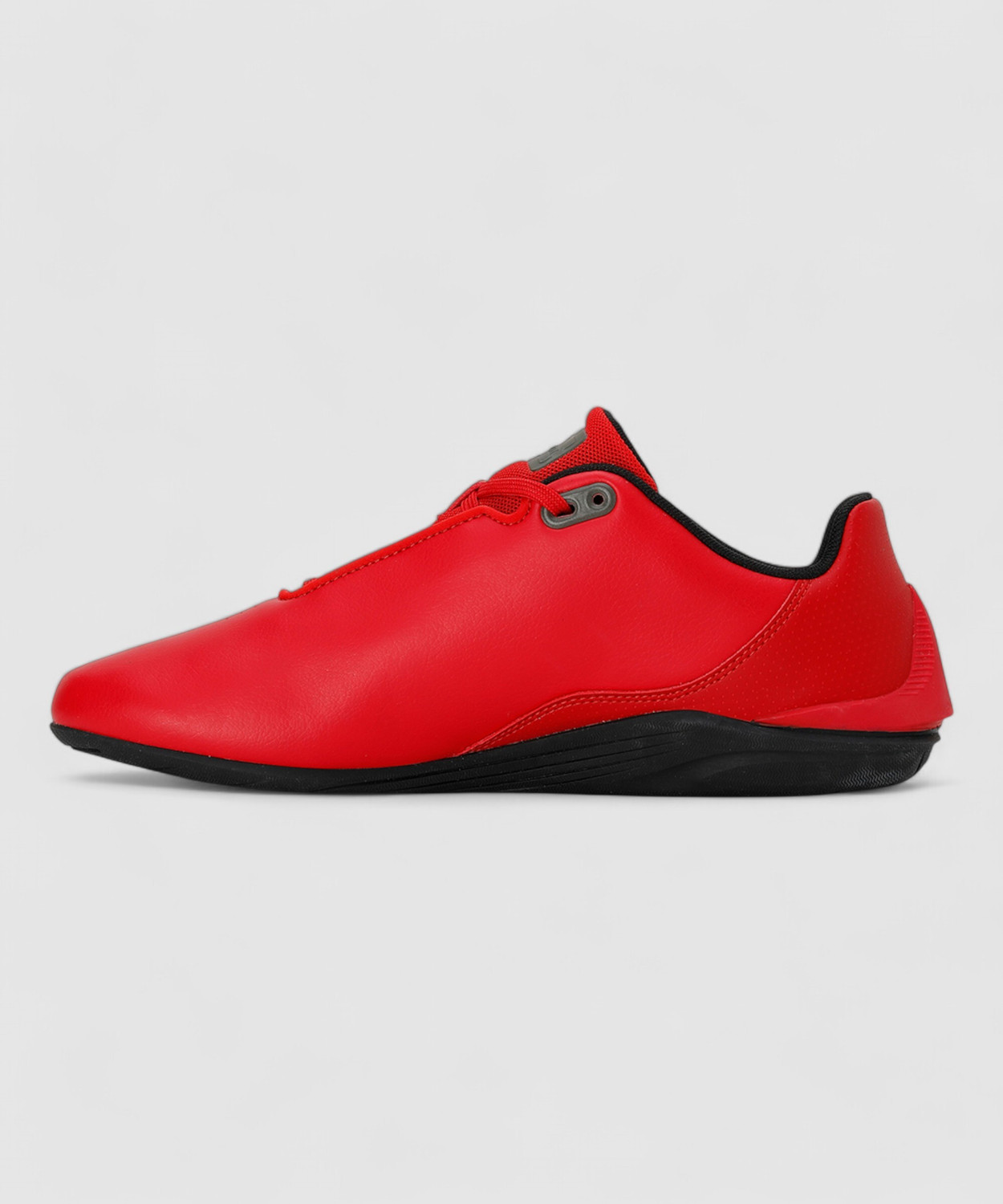 Image of PUMA Ferrari Drift Cat Decima Sneakers For Women