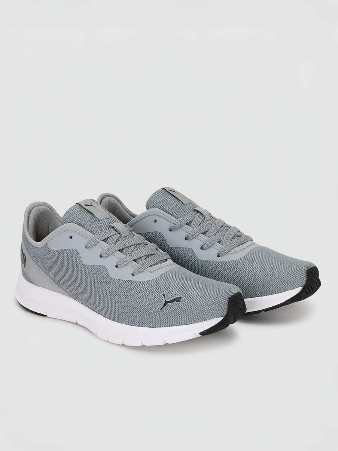 Image of PUMA Hustle V2 IDP Sneakers For Men