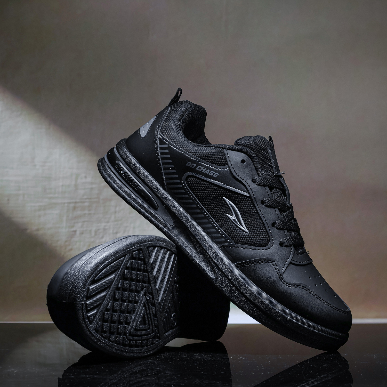 Image of asian Defender-03 Men's Casual Sneakers with Cushioned Sole & Low Top Style Sneakers For Men