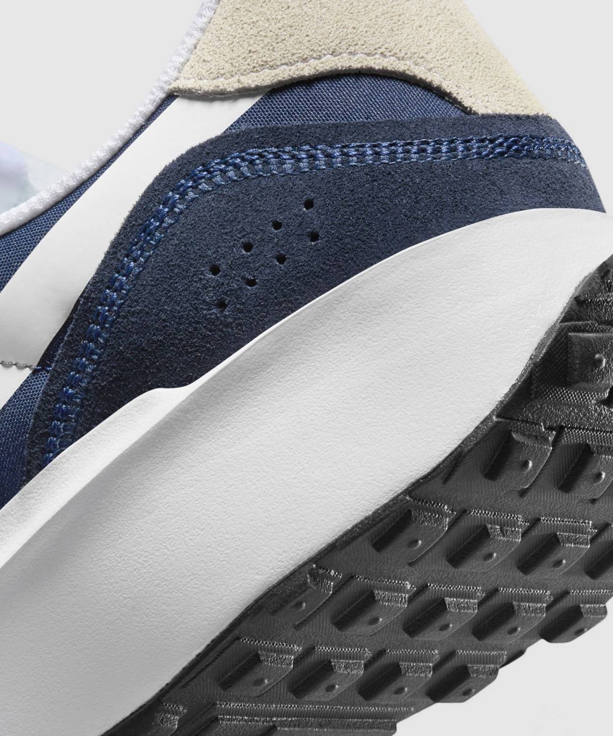 NIKE WAFFLE NAV Running Shoes For Men - Blue - Image 5