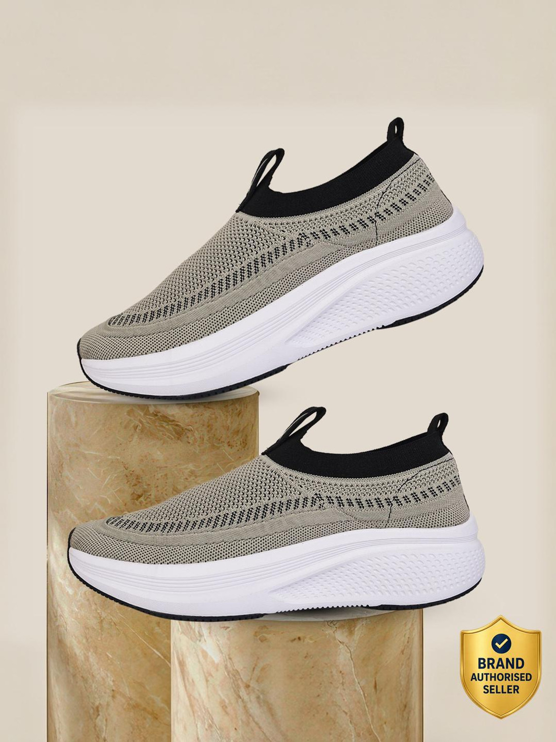Image of LANCER CHROME-2 Slip On Sneakers For Men