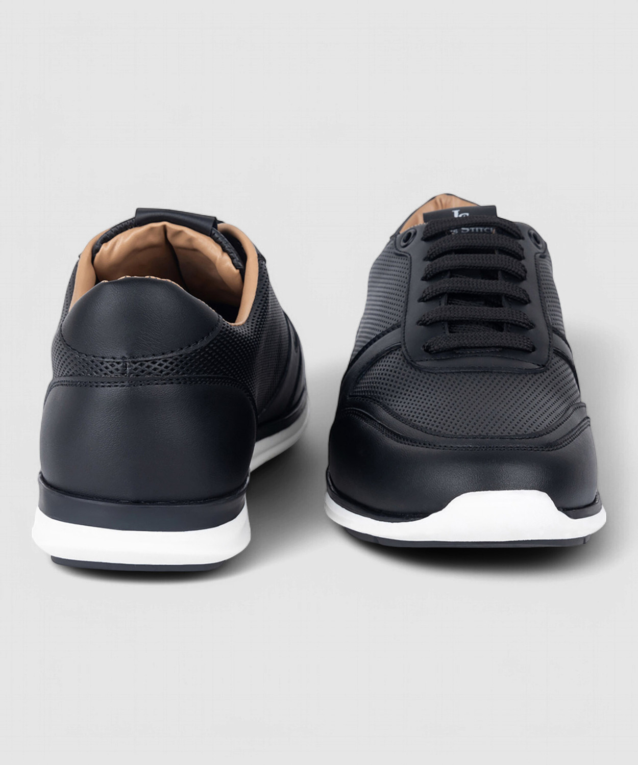Image of LOUIS STITCH Play Men's Black All Day Comfortable Wear Fashion Sneakers (SNK-DEJB) UK 8 Sneakers For Men