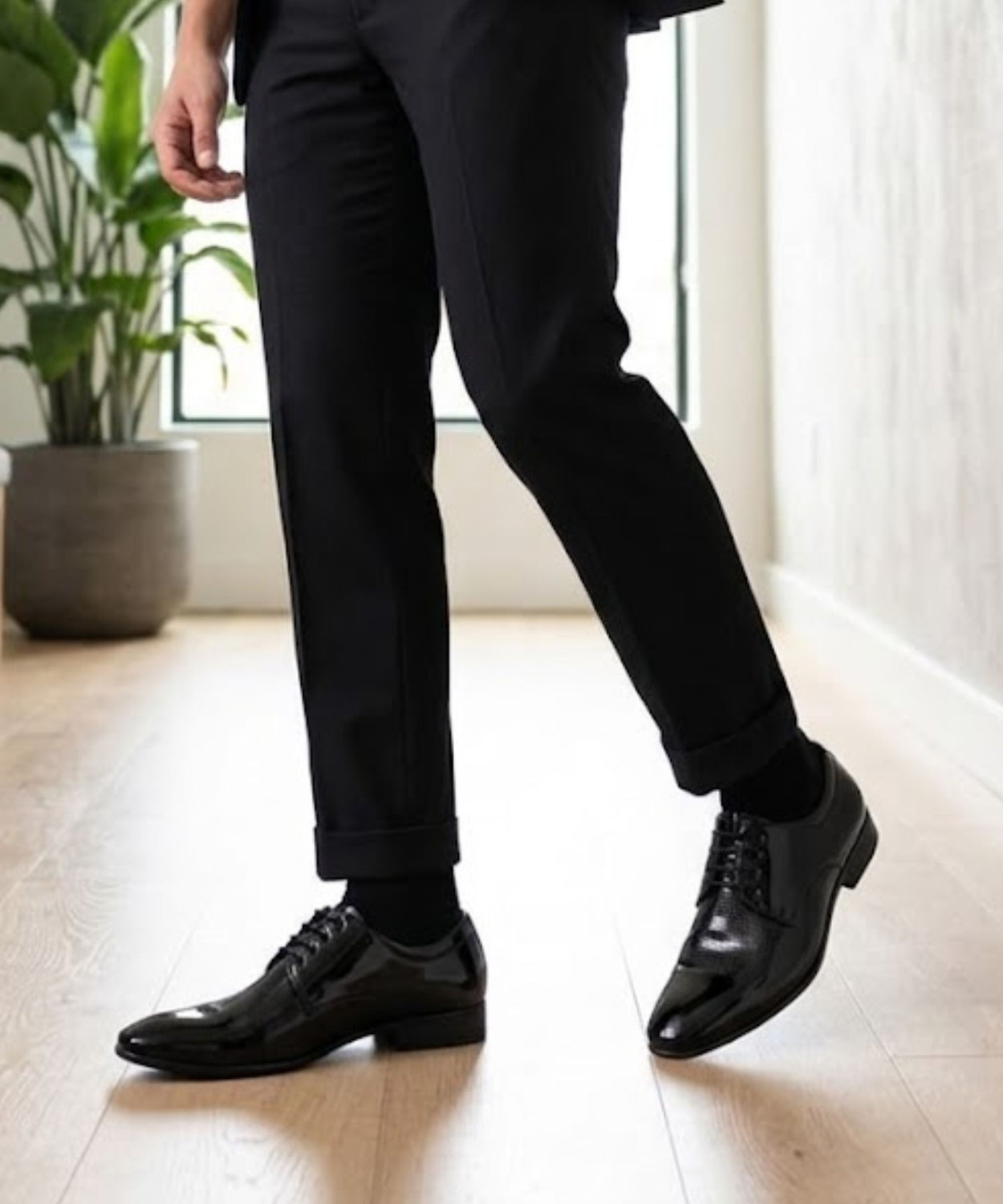Image of LEE CATER Premium Oxford Class DesPatent Leatherette Shining Jet Black Slip On For Men