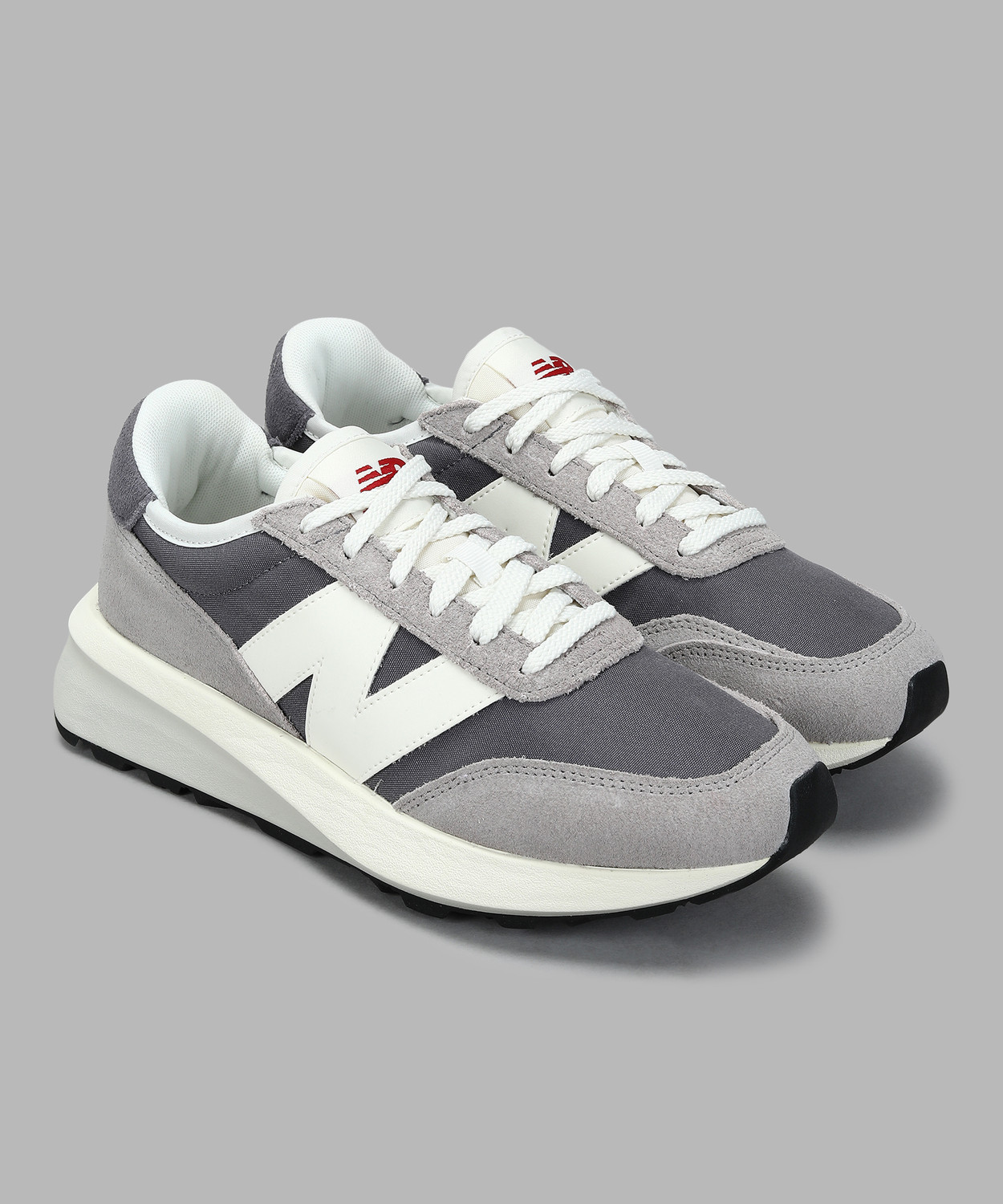 Image of New Balance 370 Sneakers For Men