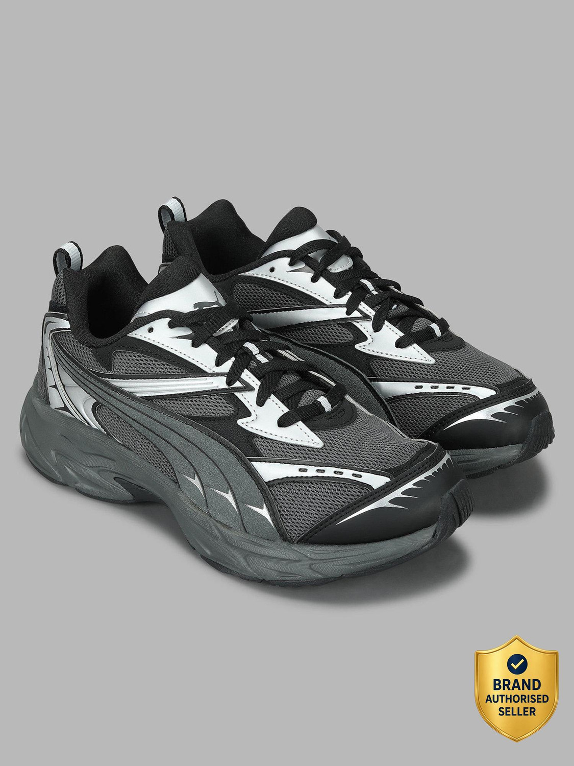 Image of PUMA Morphic Retro Res Sneakers For Men