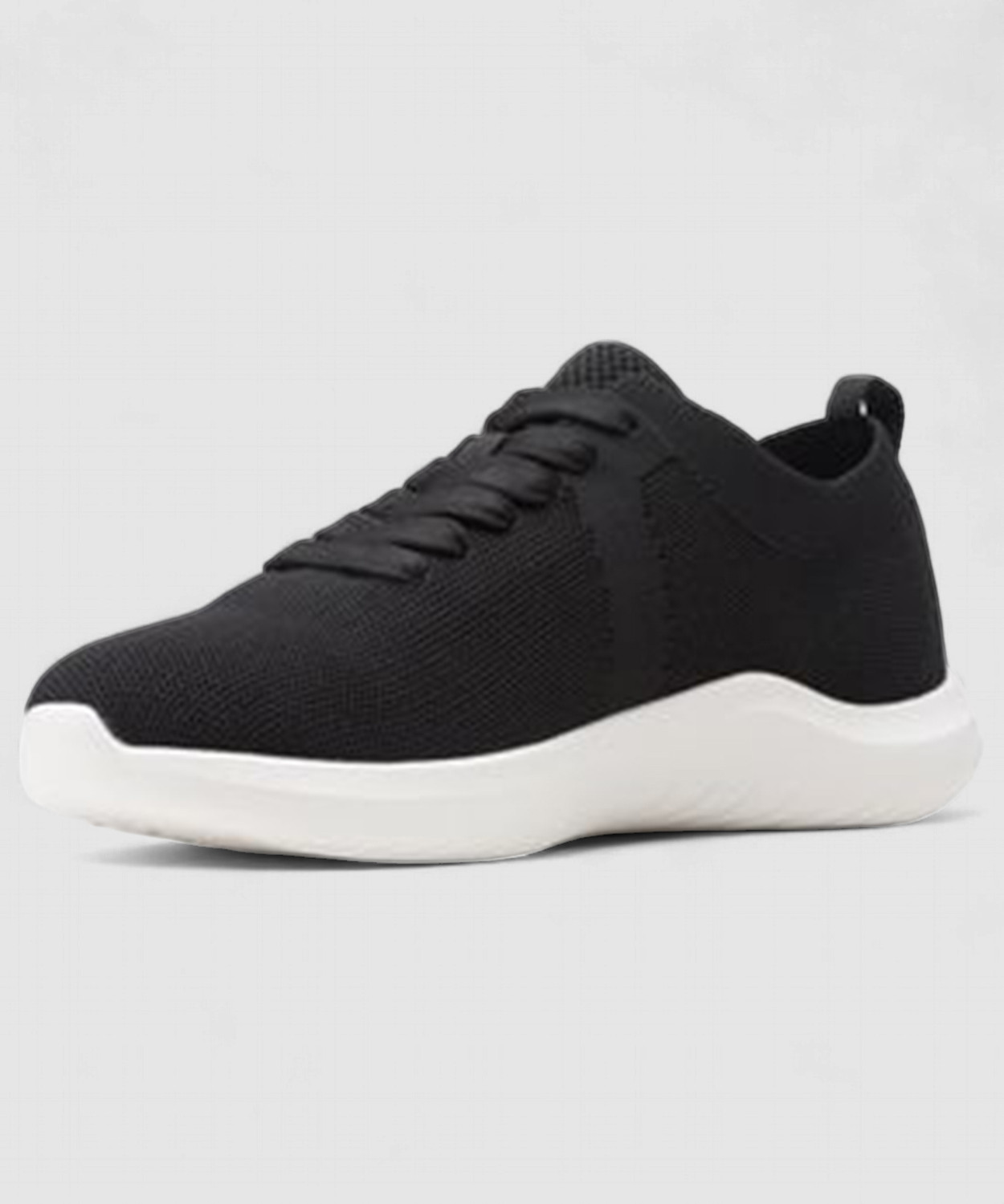 Image of CLARKS Walking Shoes For Women (Black, 4)