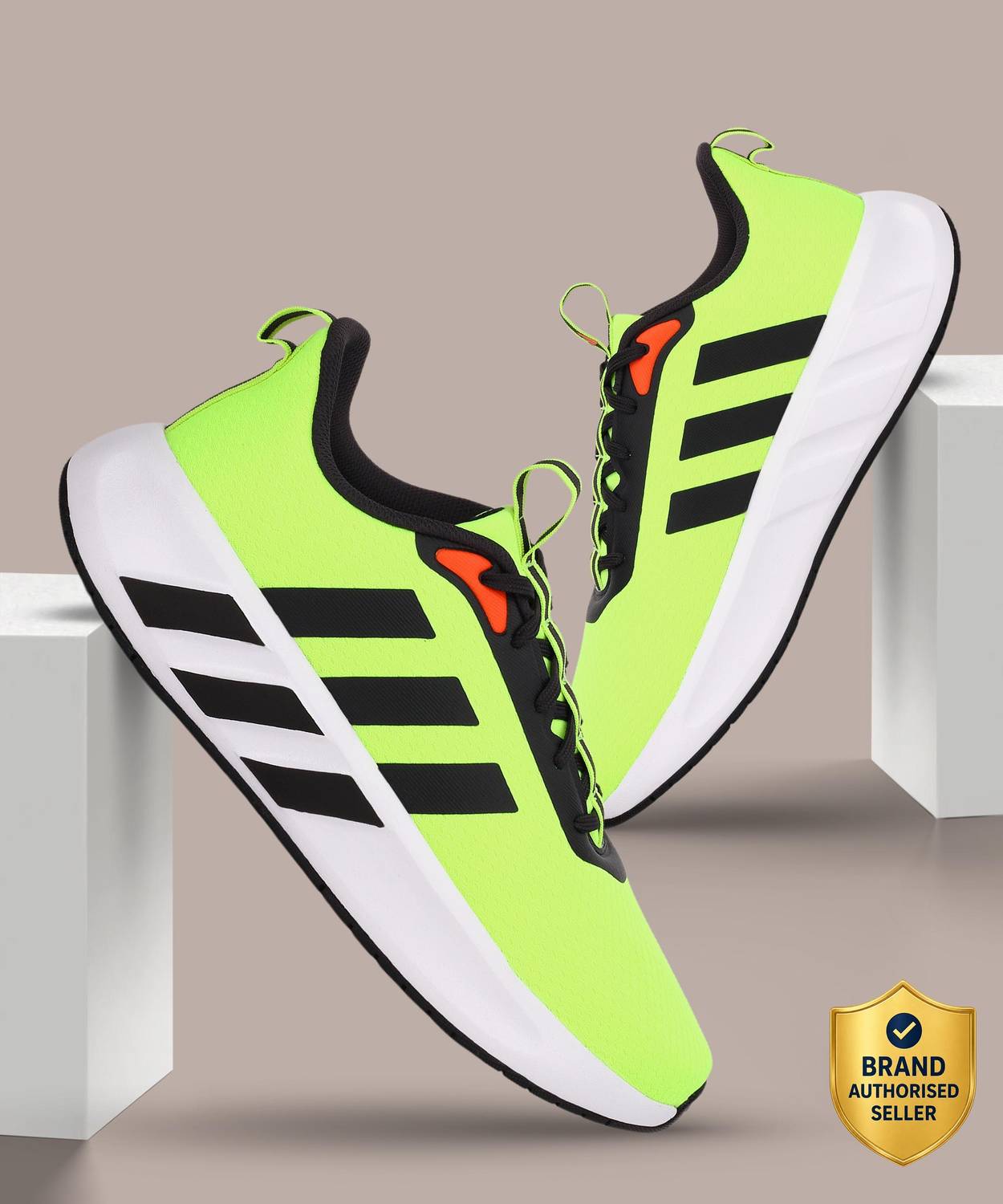 ADIDAS Vac-Run Running Shoes Men Green
