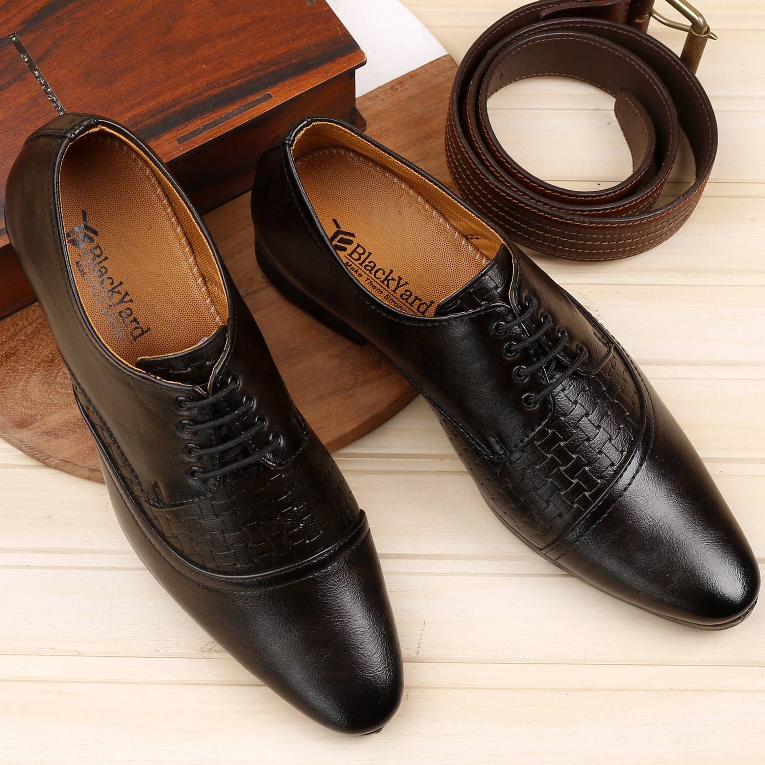 Blackyard Stylish Lace Up For Men