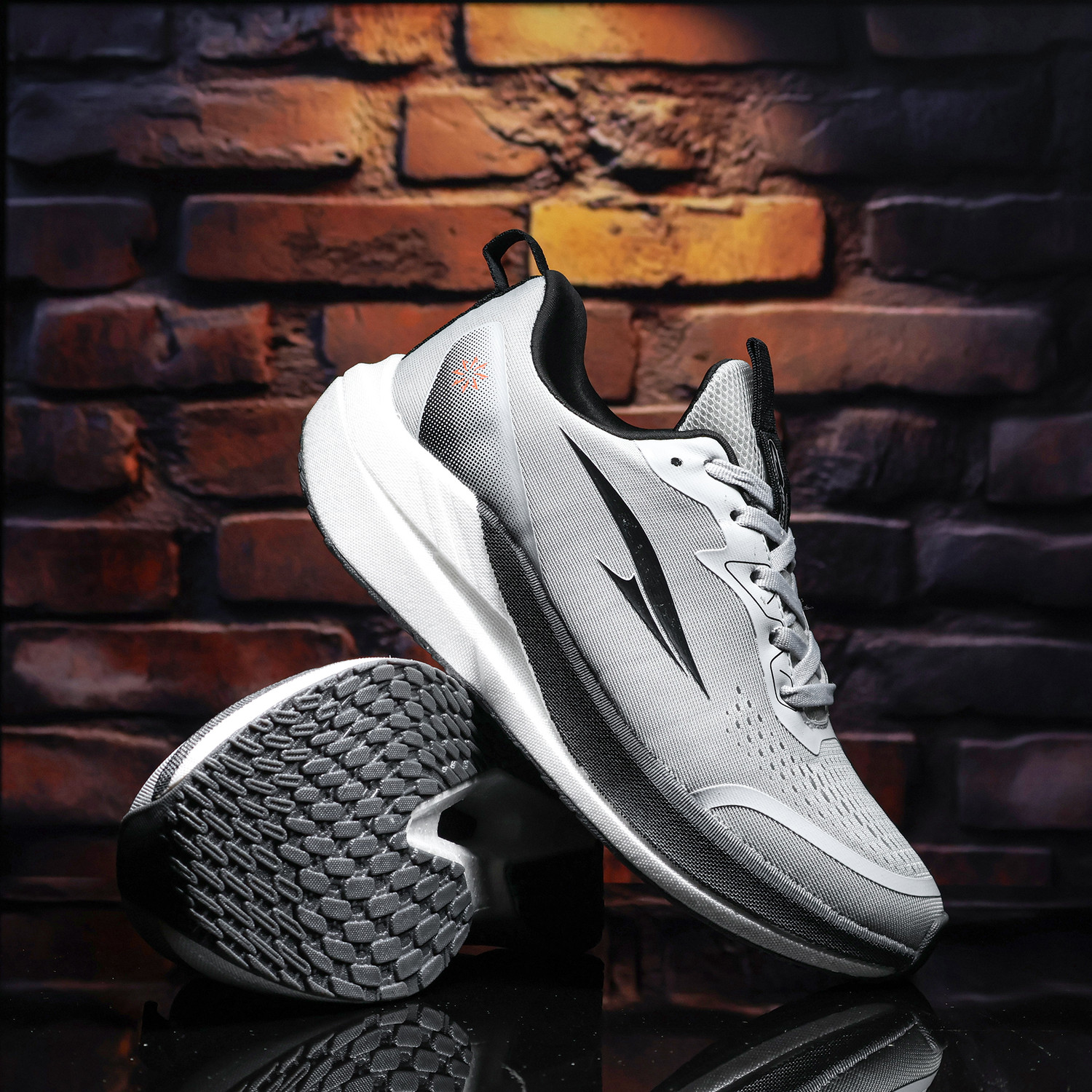 Image of asian Hypercushion Carbon-13 Men's Running Shoes with Breathable Mesh Upper Running Shoes For Men