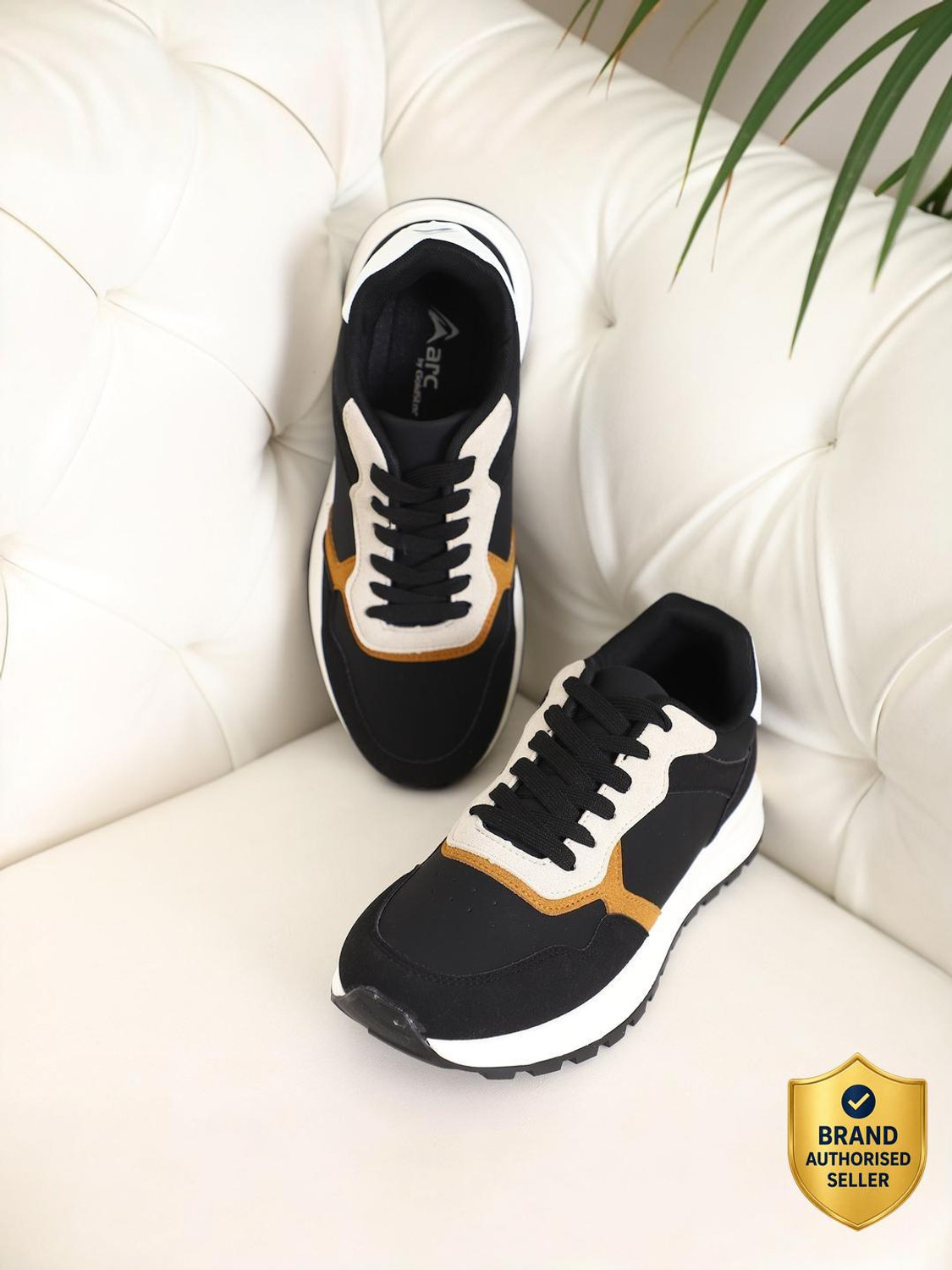 Image of GOLDSTAR ARC Sneakers For Men
