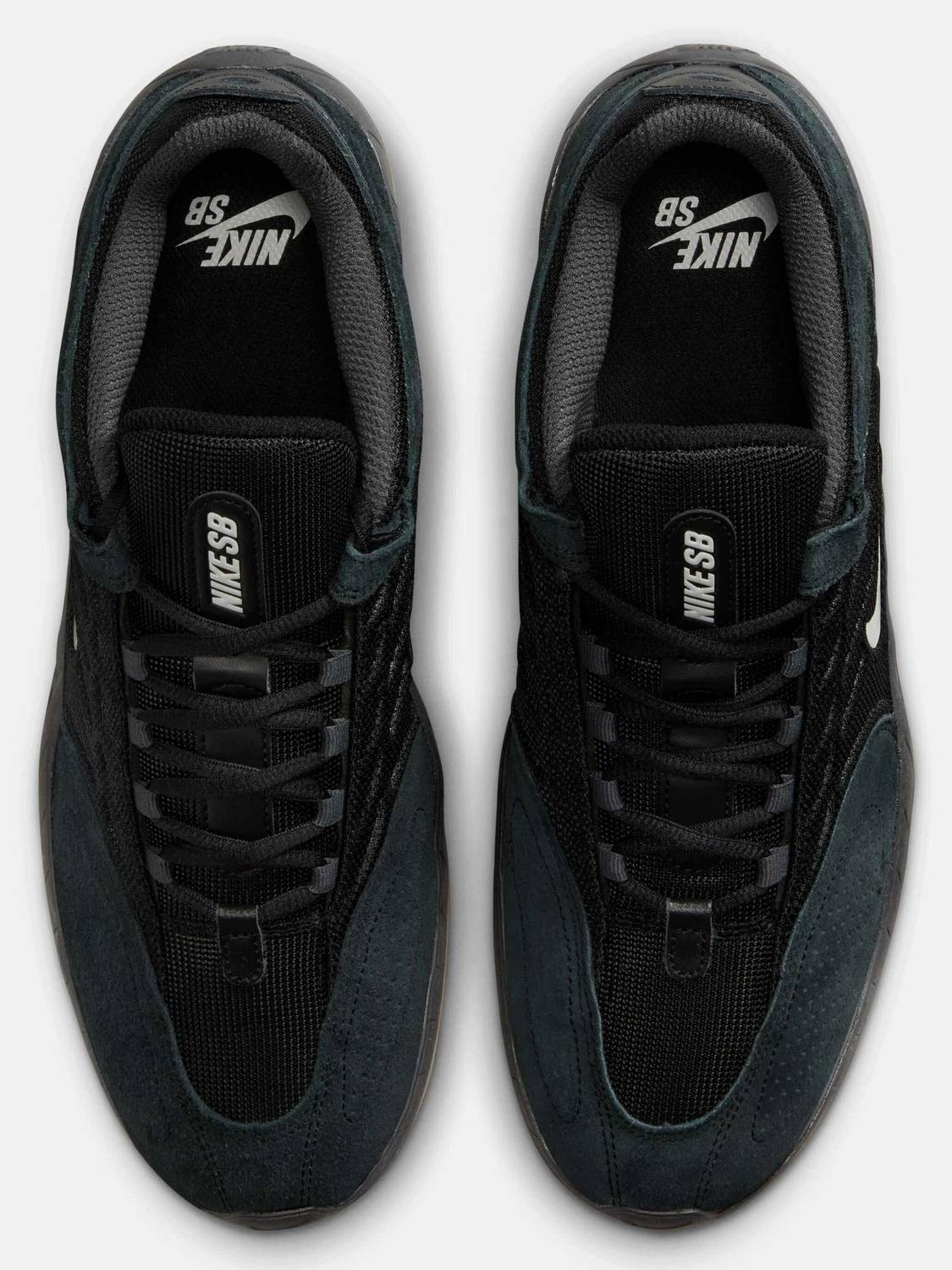 NIKE SB VERTEBRAE Sneakers for Men Black - Image 4