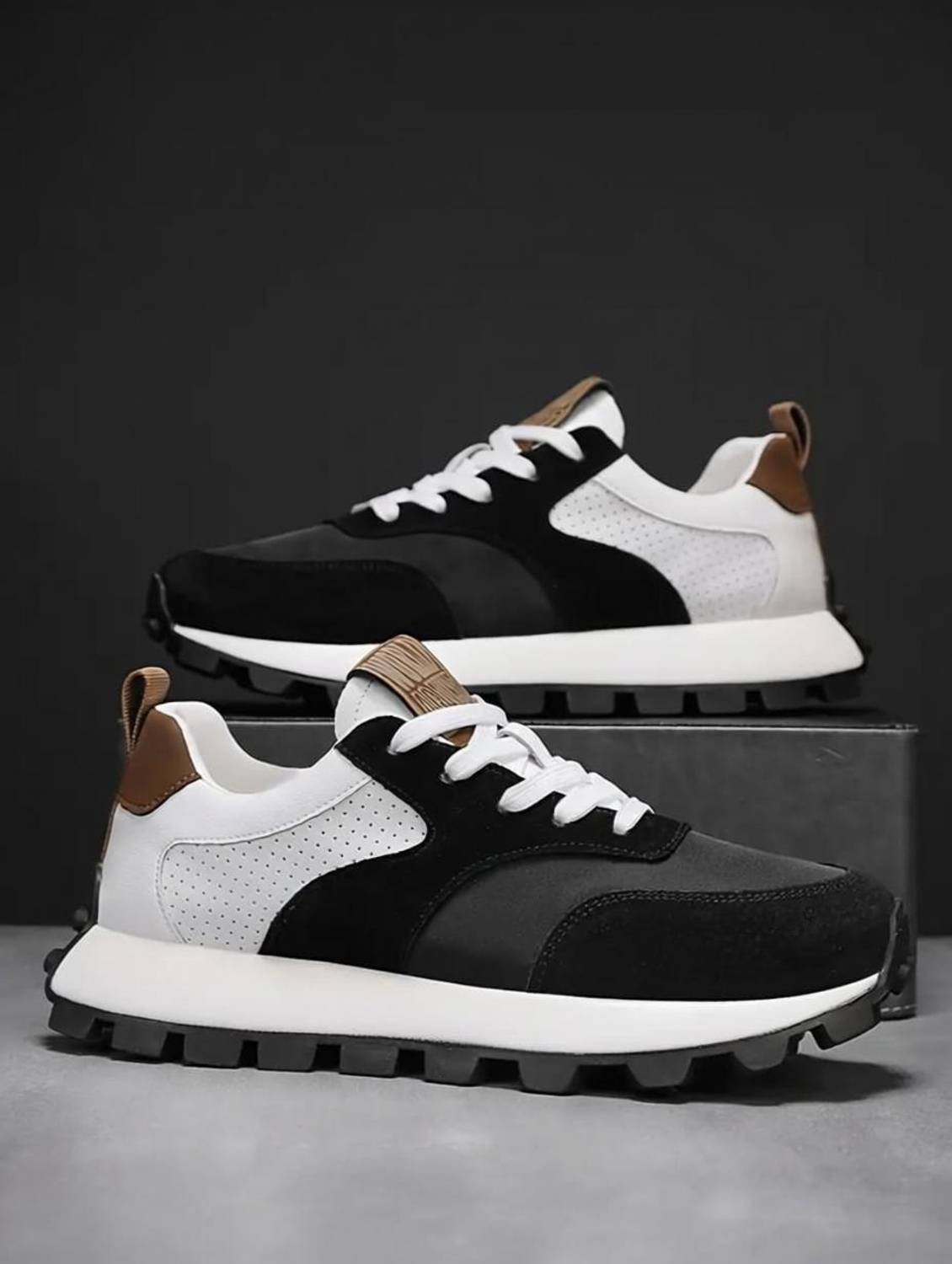 Roamra Casual Chunky Sneakers for Men - Image 1