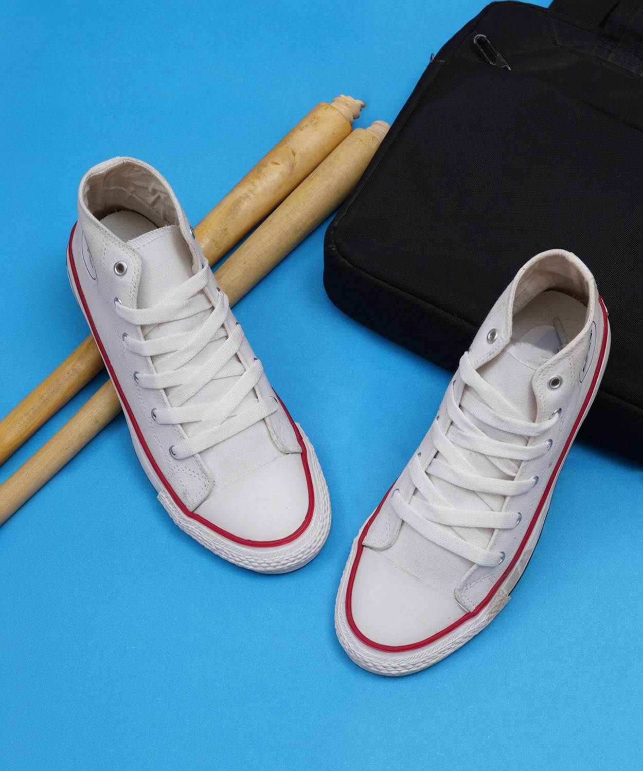Image of Roadster NA Canvas Shoes For Men