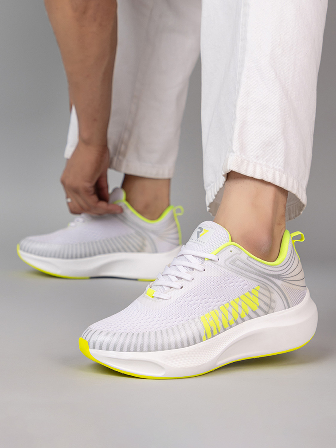 Image of RUN SEVEN Lightweight Comfort Summer Trendy Walking Outdoor Stylish Training Sneakers For Men
