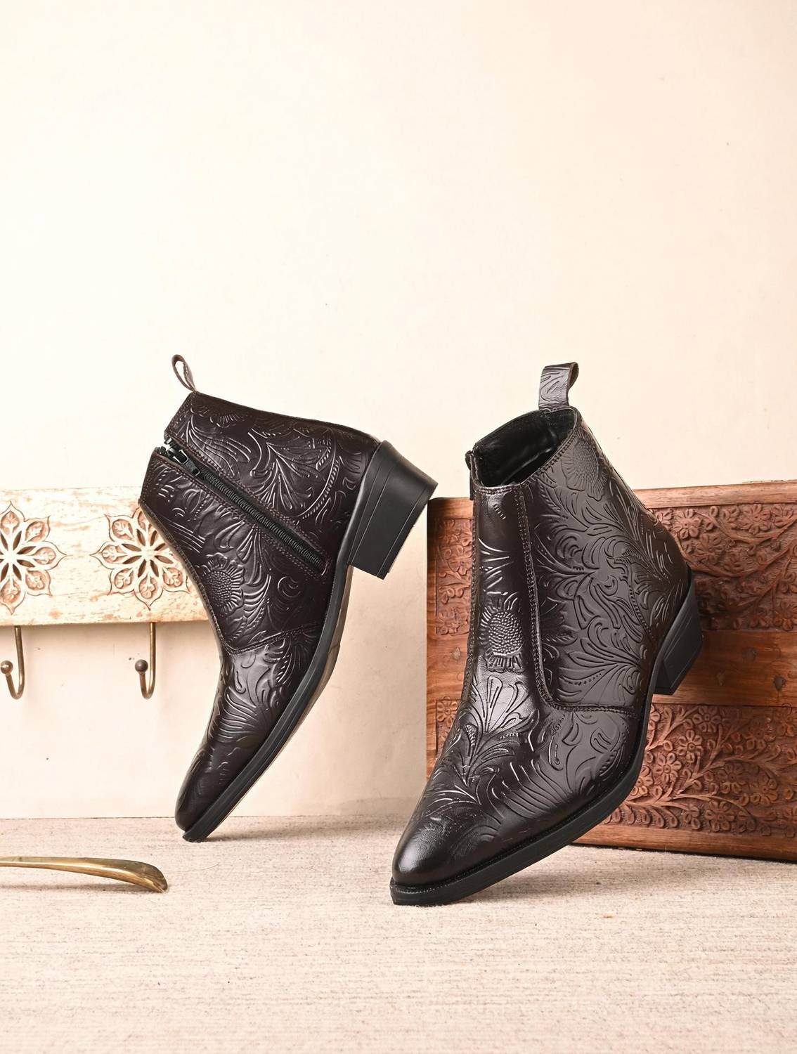 LUSONUDDA Men's Genuine Leather Ankle Boots - Image 1
