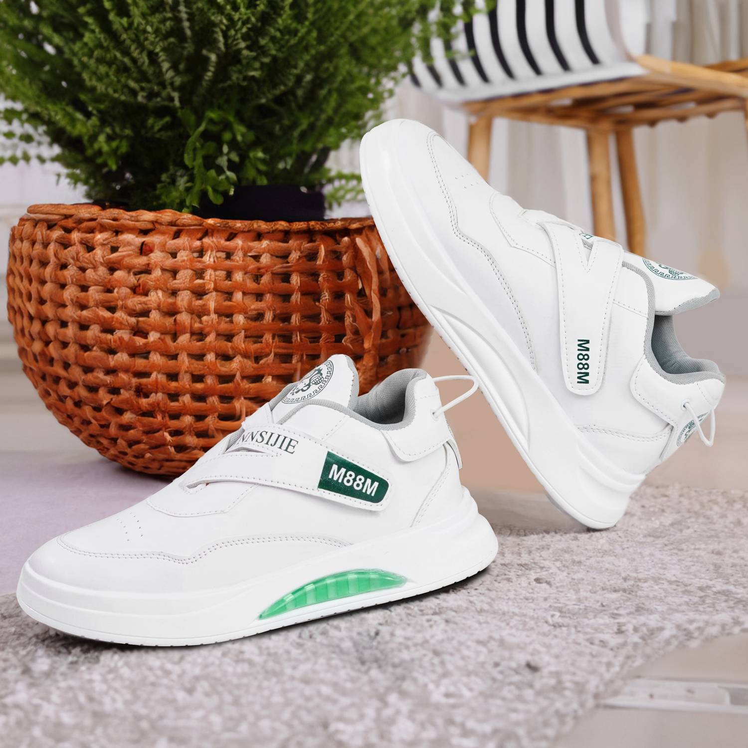ROASTER Multicolor Sports Casual Sneakers for Men - Image 3