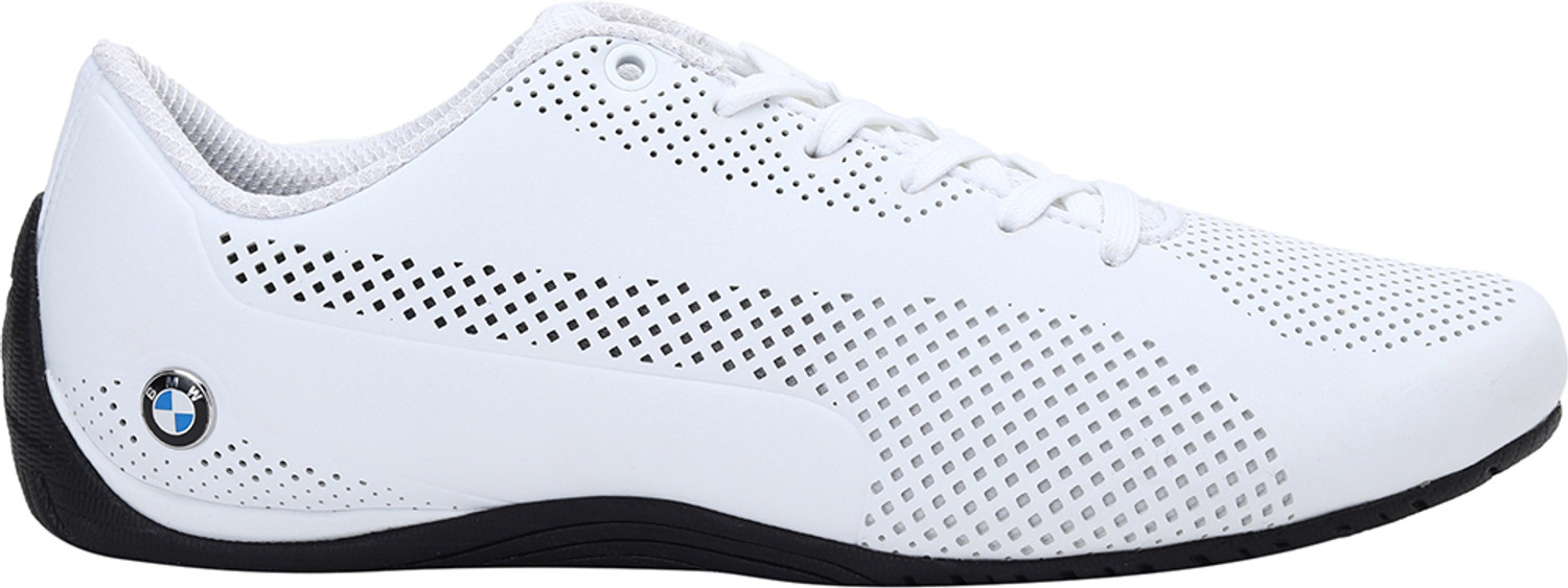 Image of PUMA BMW M Motorsport Drift Cat 5 Ultra Sneakers For Men
