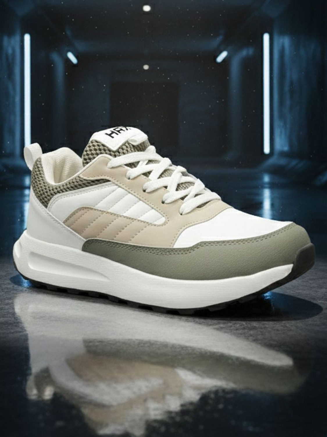 Image of HRX by Hrithik Roshan Walking Shoes For Men