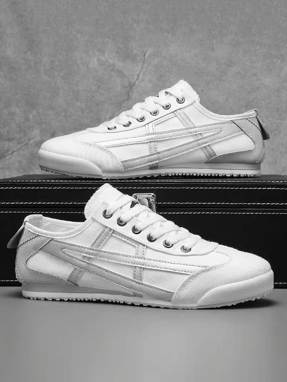 Image of Layasa Unique Color Sneaker Sneakers For Men