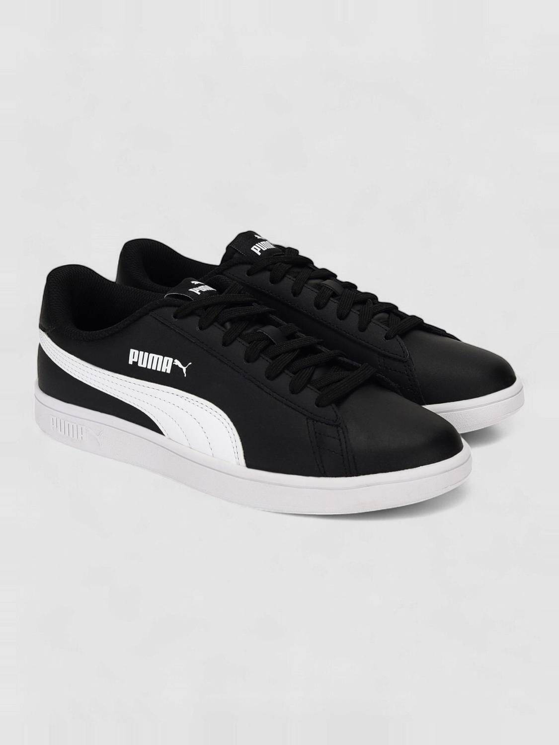 PUMA Smash v2 L Black Men's Sneakers - Image 4