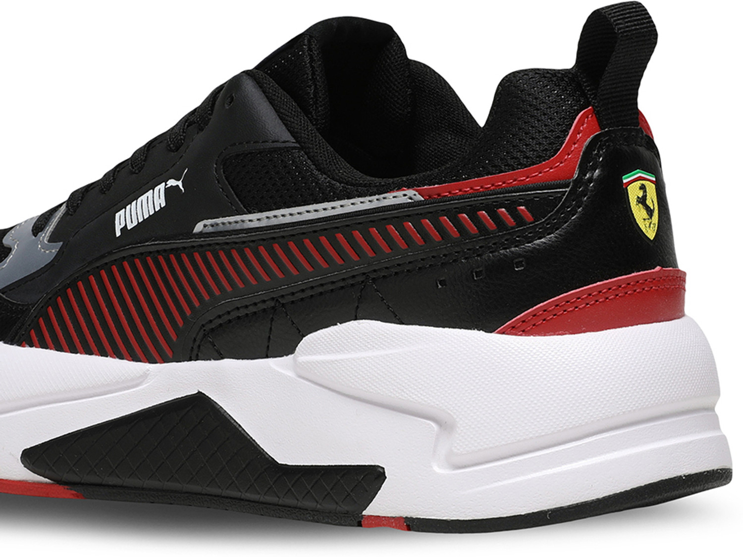 Image of PUMA Ferrari Race X-Ray 2 IN Sneakers For Men