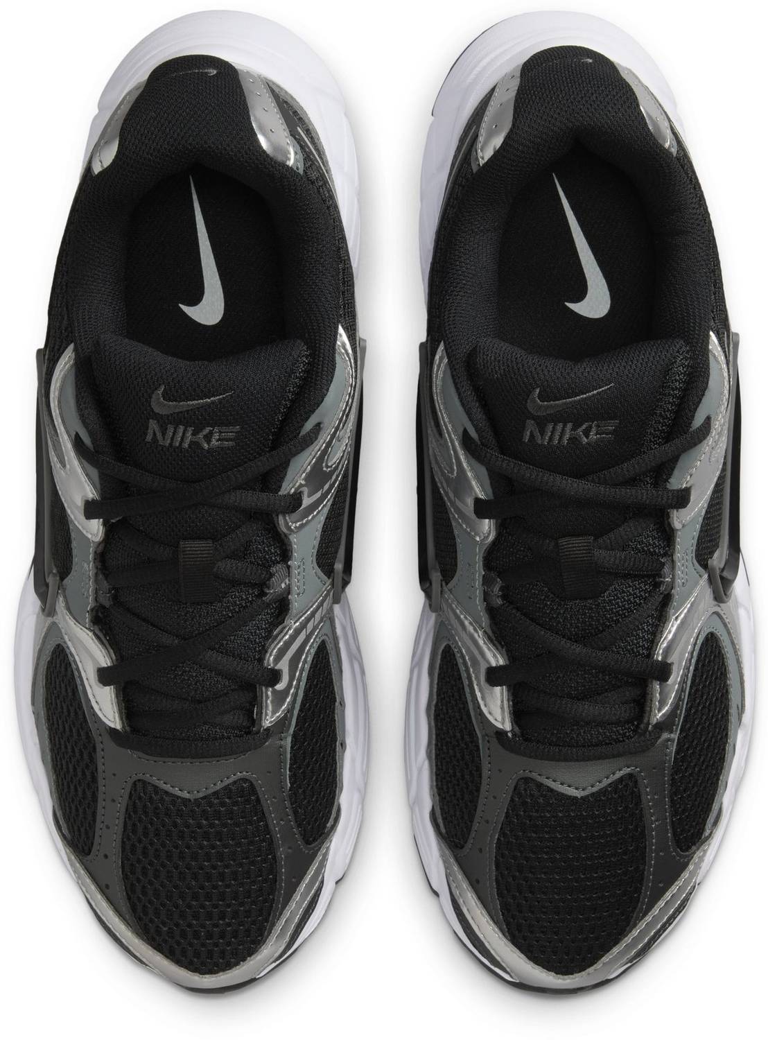 NIKE V5 RNR Black Running Shoes For Men - Image 5