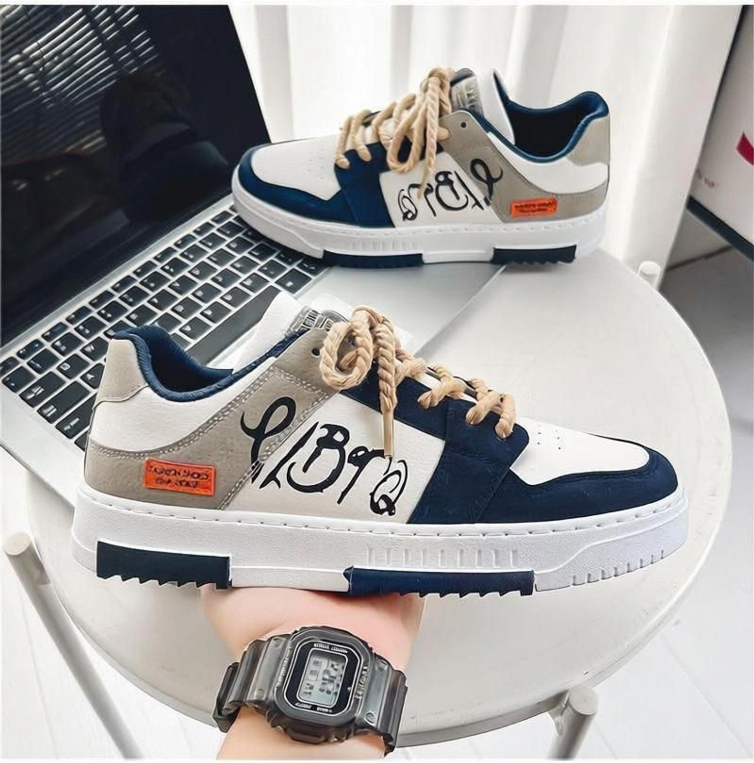 Image of Layasa Layasa New Attractive Sneakers For Men