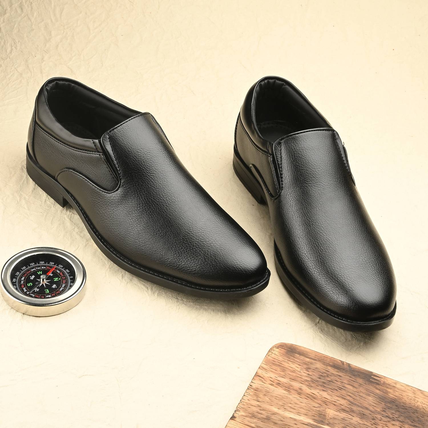 Butello Office Wear & Party Wear Semi Formal shoe for Mens Trendy Corporate Casuals For Men