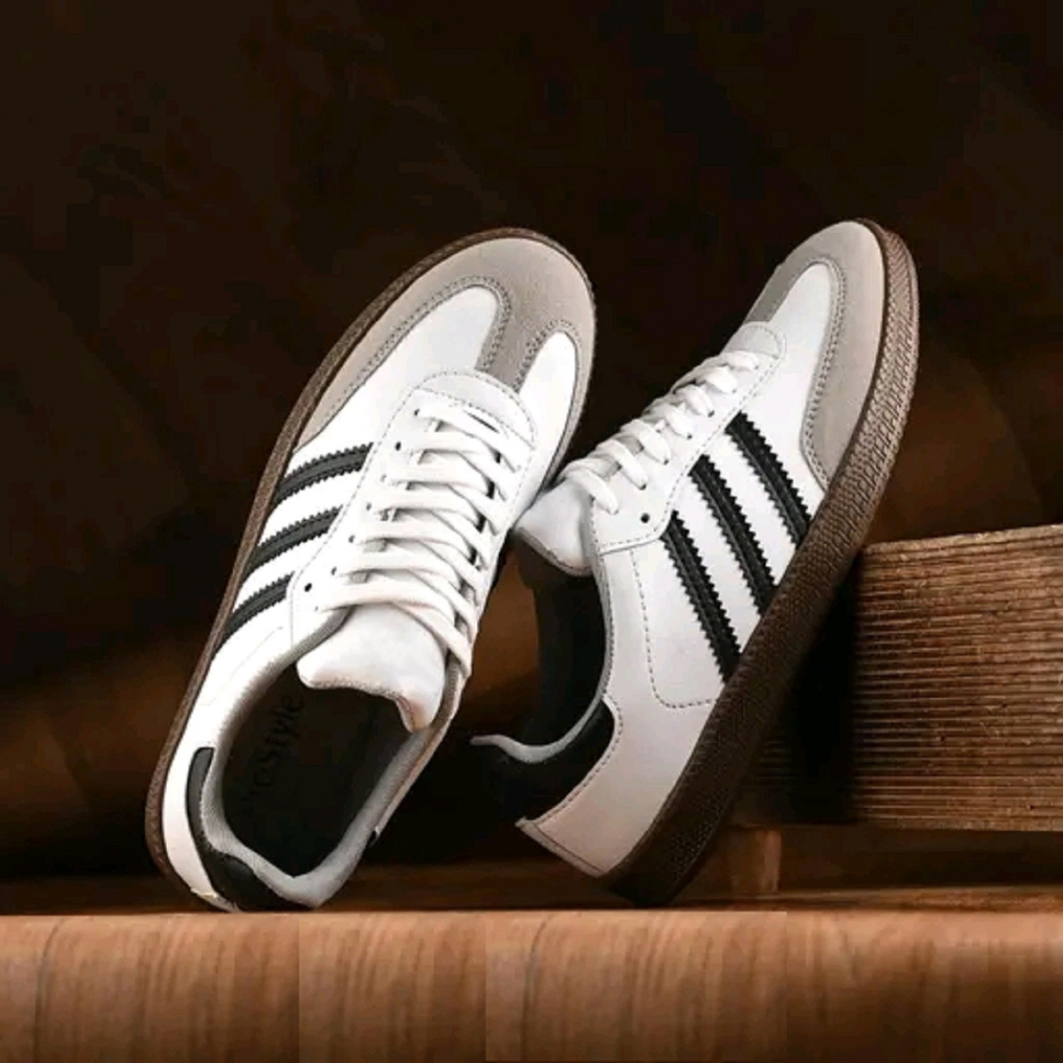 Image of house of common Badminton Shoes For Men