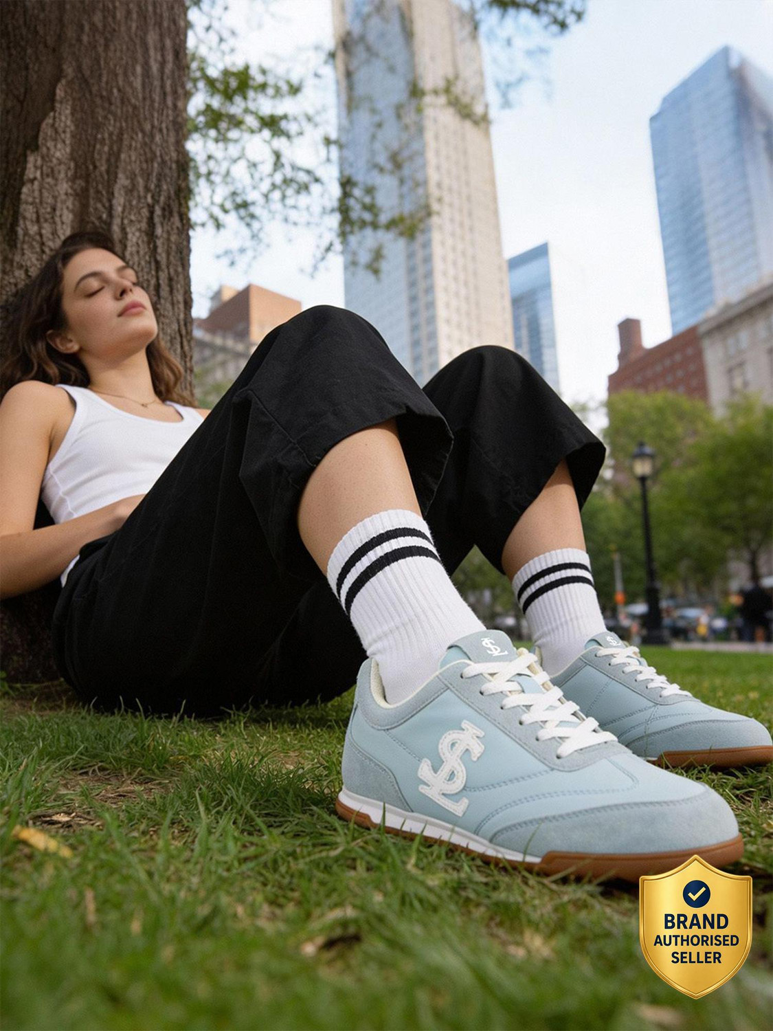 Image of LOUIS STITCH Ice Blue Casual Sneakers, Women's Lightweight Lace-Up Shoes, LSD-SNK-NBL Sneakers For Women