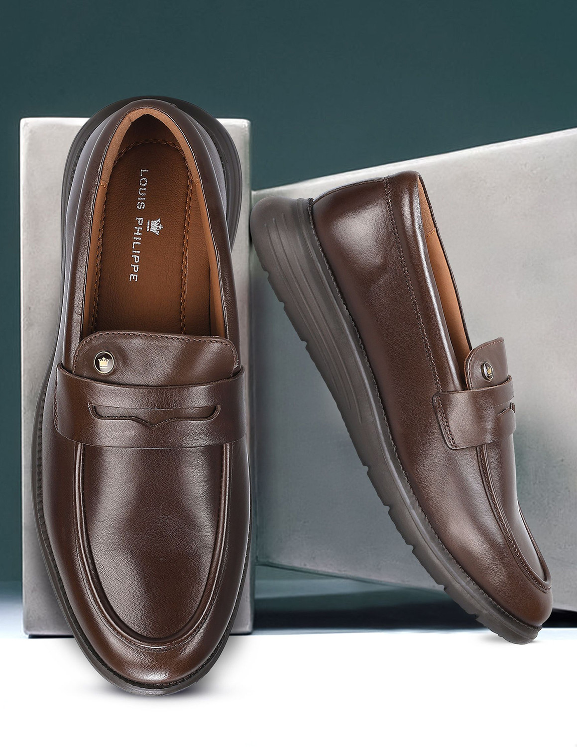 Image of LOUIS PHILIPPE Premium Leather Breathable Light Weight Flat Heel Casual Slip On For Men