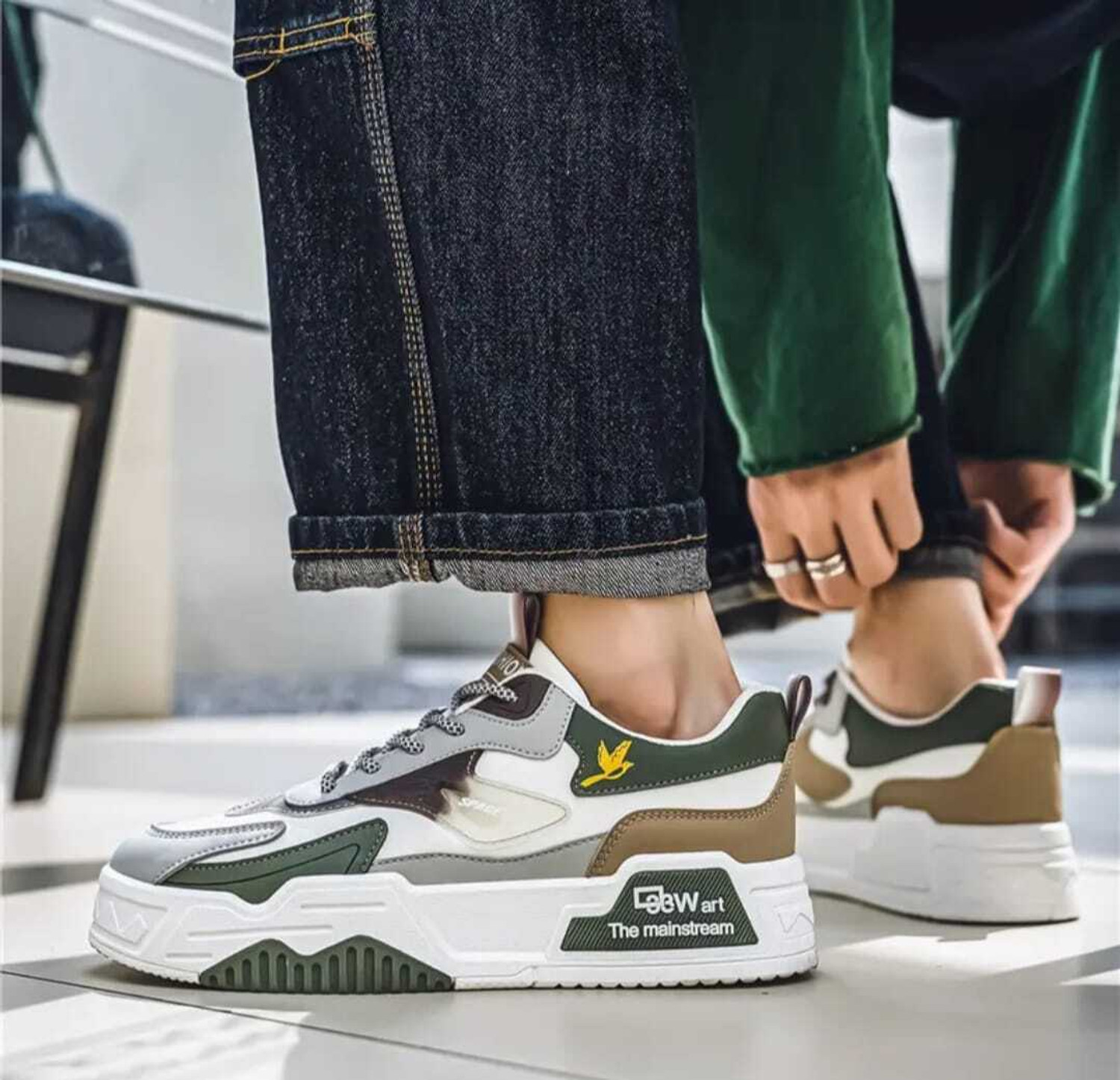 Image of tigonis Sneakers For Men
