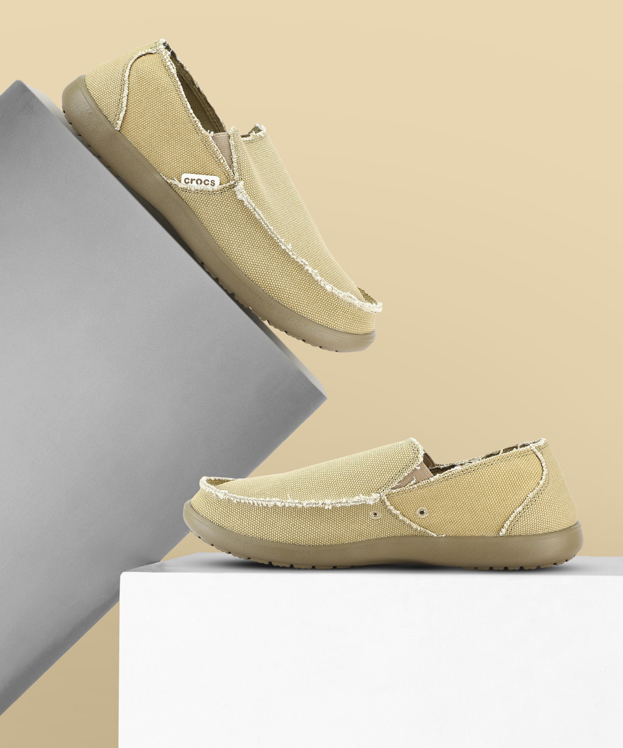 Image of CROCS Santa Cruz Slip-On Sneakers For Men