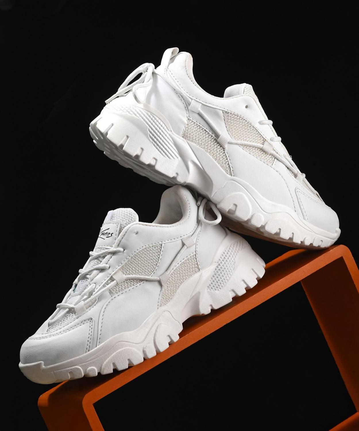 Knoos Sneakers For Women (White , 6)