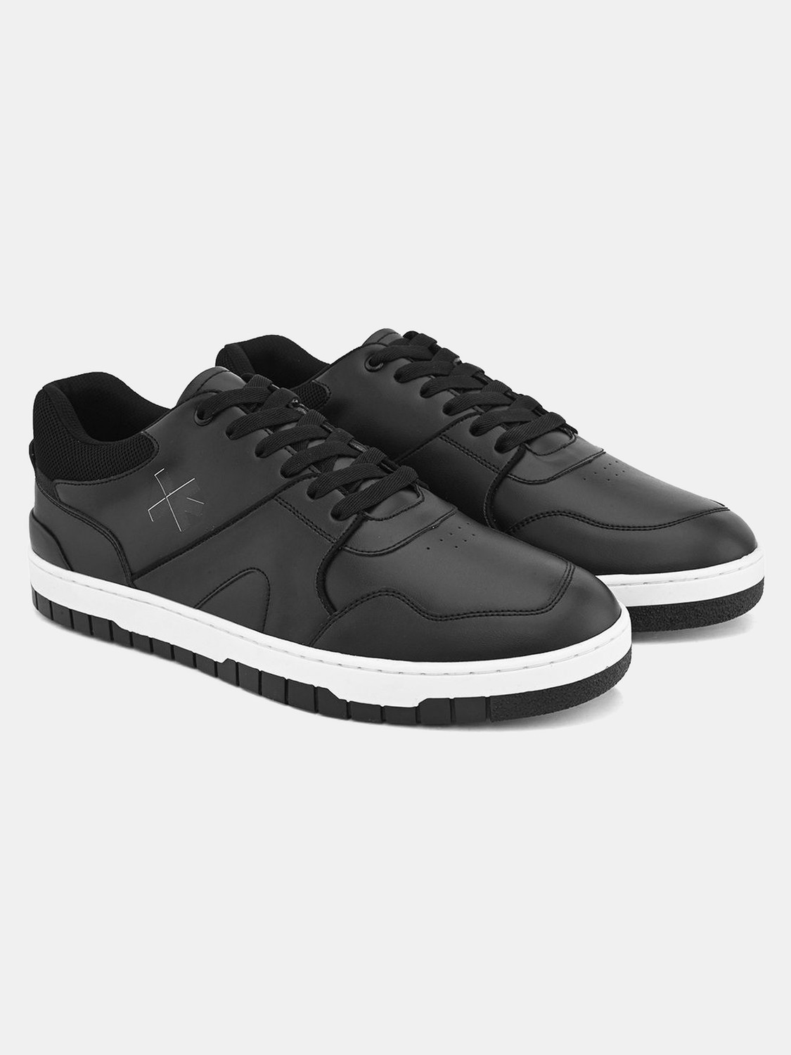 Image of HRX by Hrithik Roshan Sneakers For Men (Black, 10)